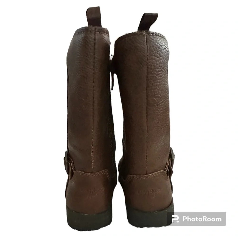 Oshkosh girls brown boots size 6